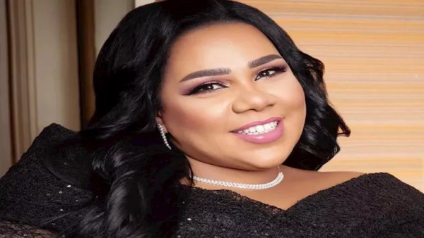 خالد منتصر يهاجم شيماء سيف بشأن اعتزال الفن