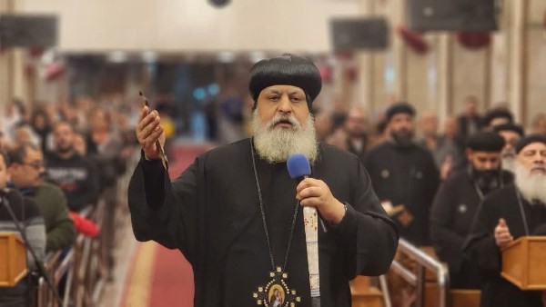 مشاركة واسعة في التسبحة الشهرية بقيادة نيافة الأنبا ميخائيل | صور