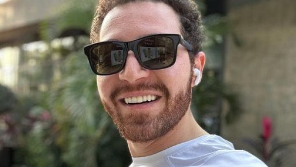 الكاميرات تفجر مفاجأة بقضية محمود حجازي.. والفنان: اتحرشت بيا