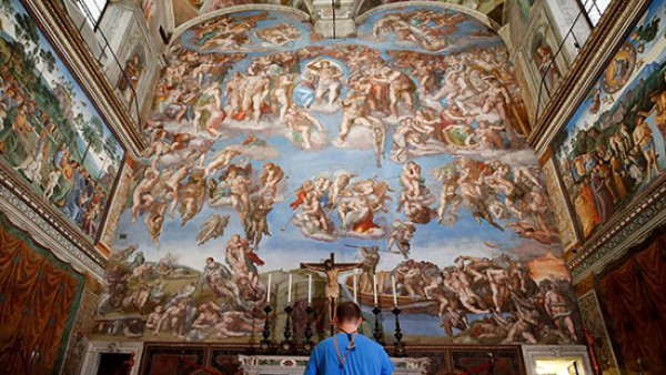 الفاتيكان يبدأ أعمال ترميم جدارية «الدينونة الأخيرة» لمايكل أنجلو في كنيسة سيستين