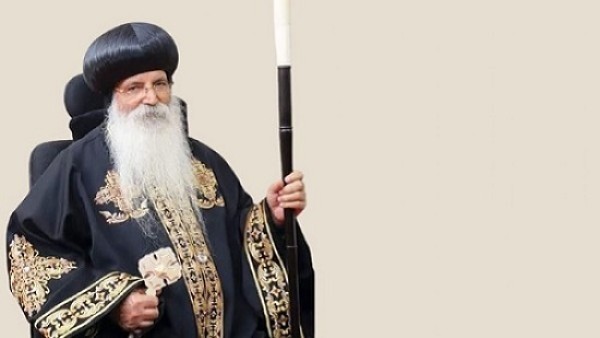 تحذير مشدد من الأنبا إسحق بشأن احترام قدسية الكنيسة : يمنع شرب الشاي والمشروبات داخل الكنيسة .. لامأكولات أمام الهيكل ..إجراءات حاسمة للمخالف