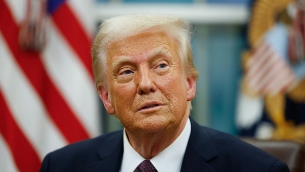 «عمل اللي عليه».. ترامب عن الجنة: مش ضامن أدخلها ولكن قدمت الكثير من الخير للناس