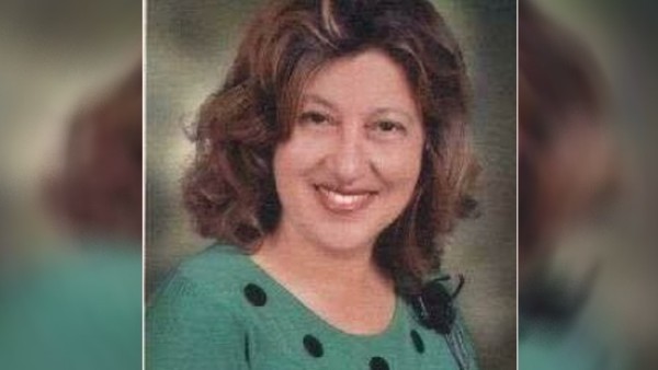 ماجدة سيدهم تعلق على واقعة التحرش بفتاة داخل أتوبيس بالبساتين: «المتحرشون خطر على أمن الشارع»